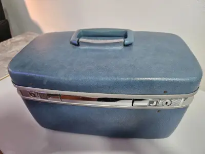 Maletín vintage azul - miniatura 1
