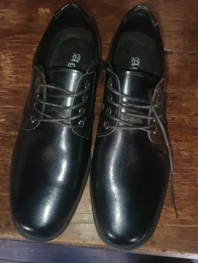 Zapatos de vestir negros - miniatura 1