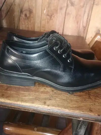 Zapatos de vestir negros - miniatura 2
