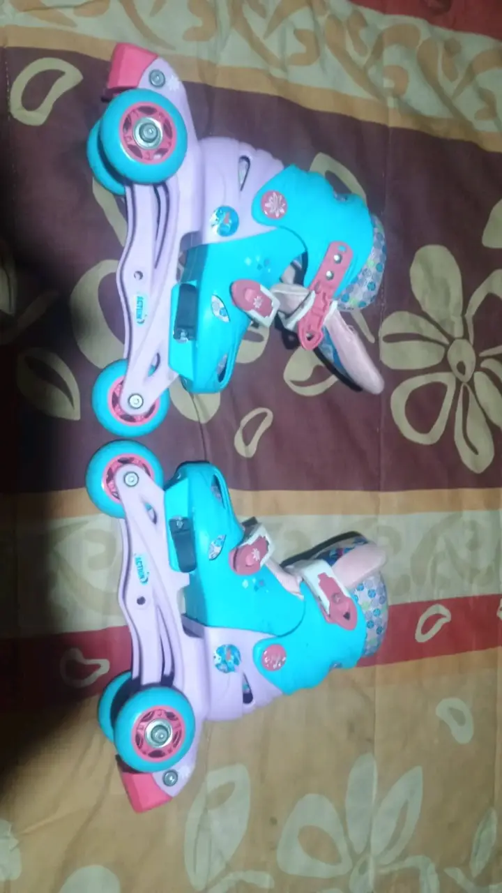 Patines infantiles frozen talla 31a34 - 1