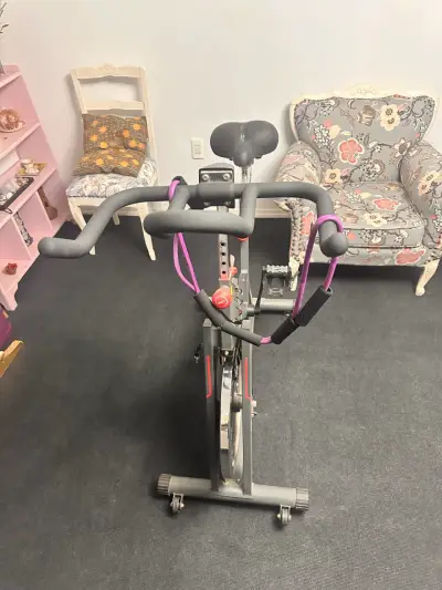Bicicleta spinning + sillín Decathlon - miniatura 2