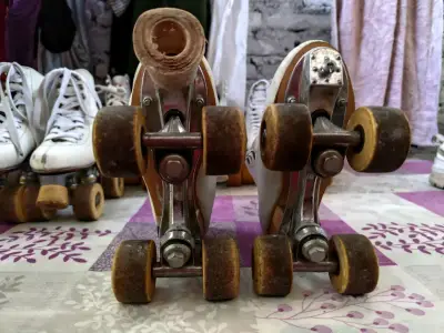 Patines de ruedas blancos talla 35 - miniatura 3