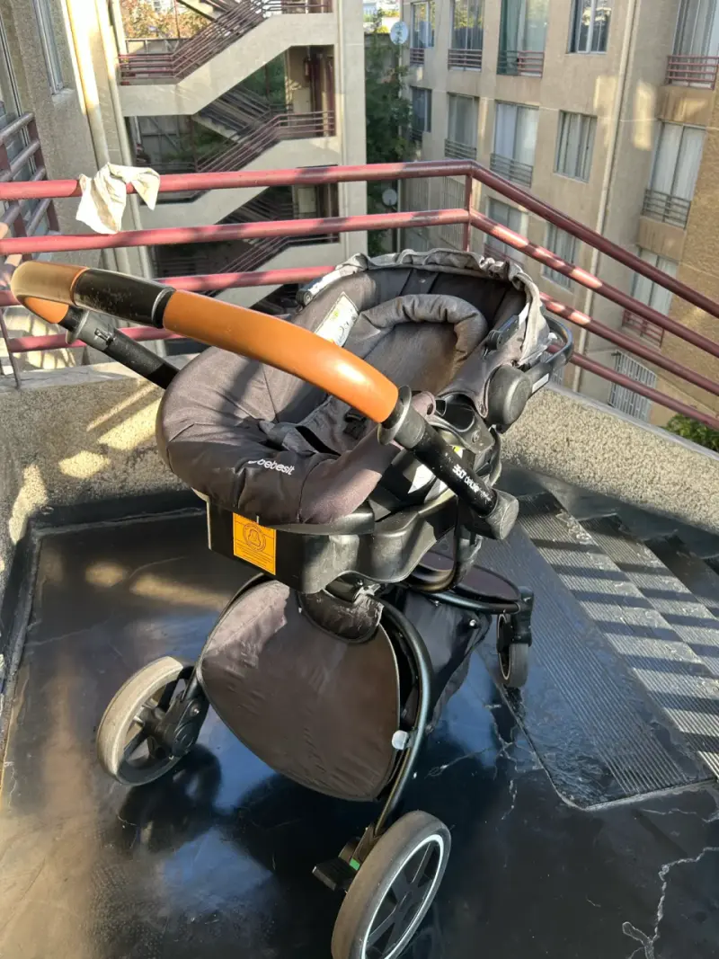 Coche de bebé Bebesit negro - 360 deluxe - 3