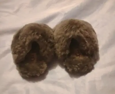 Pantuflas peludas marrones ugg - miniatura 1