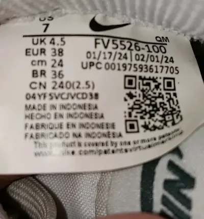 Zapatillas deportivas blancas - miniatura 4