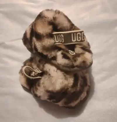 Botas peludas UGG estampado leopardo - miniatura 2