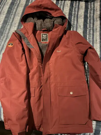 Chaqueta/parka Lippi con capucha burdeo - miniatura 3