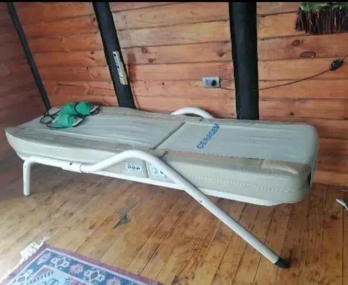 Cama de masaje Ceragem eléctrica - 1