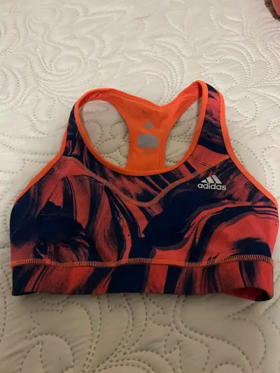 Top deportivo Adidas - miniatura 1