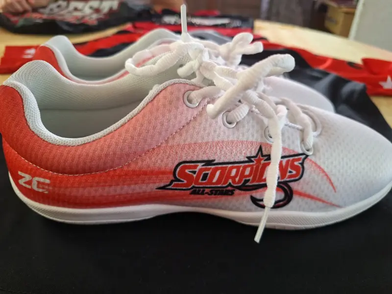 Conjunto deportivo Scorpions rojo y negro - 5
