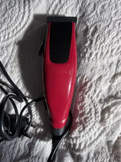 Máquina cortapelo eléctrica roja - miniatura 1
