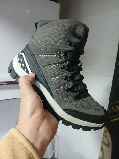 Botas outdoor gris oscuro - miniatura 1