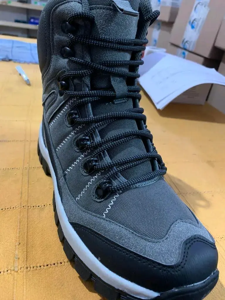 Botas outdoor gris oscuro - 4