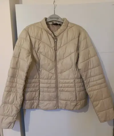 Chaqueta de plumas beige only talla m - miniatura 1
