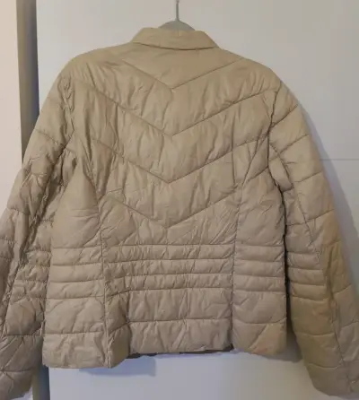 Chaqueta de plumas beige only talla m - miniatura 2