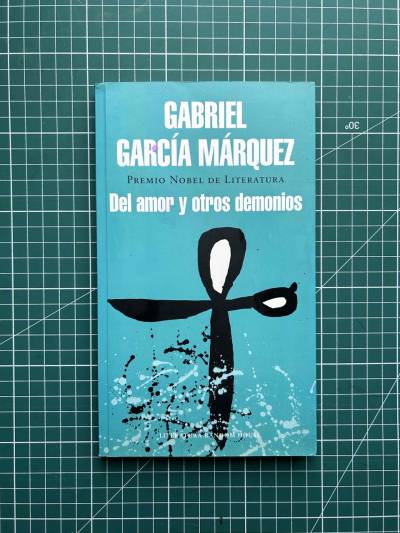 Libro 'Del amor y otros demonios' - miniatura 1