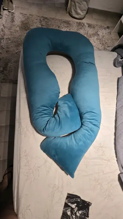Almohada de maternidad azul - miniatura 1