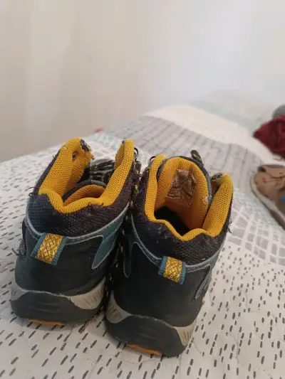 Zapatillas trekking verde y amarillo - miniatura 4