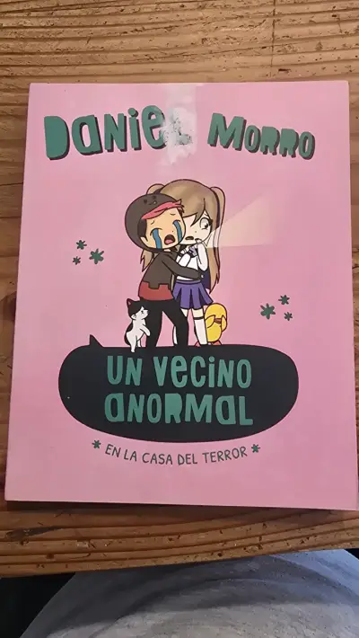 Libro Un vecino anormal - miniatura 1