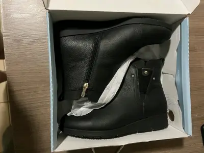 Botines negros de cuero - miniatura 4