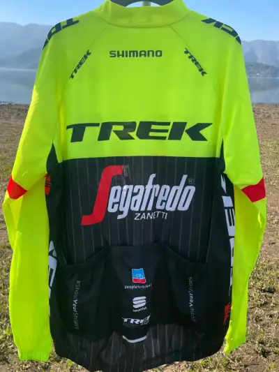 Maillot ciclismo Trek amarillo y negro - miniatura 2