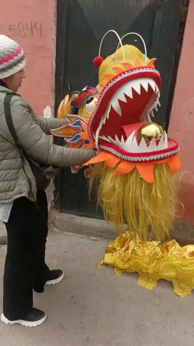 Dragón dorado - miniatura 6