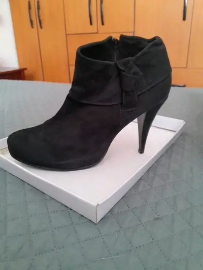 BOTINES CON TACO - miniatura 1