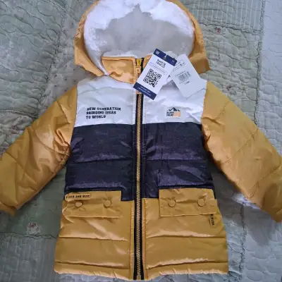 Chaqueta de invierno infantil amarillo - miniatura 1