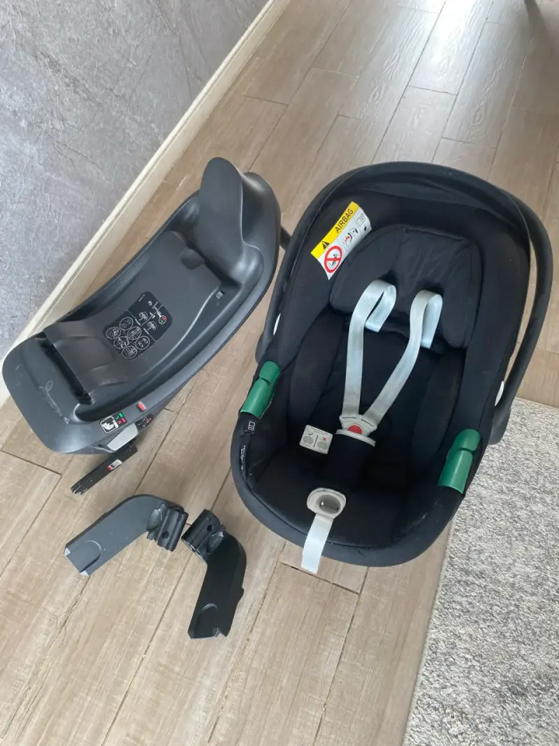 Silla de auto Cybex modelo Nido Aton B2 - 3