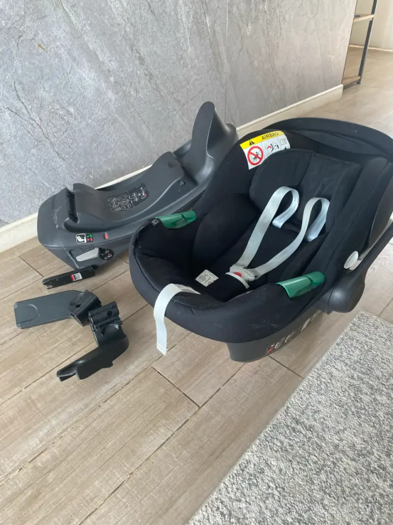 Silla de auto Cybex modelo Nido Aton B2 - 4