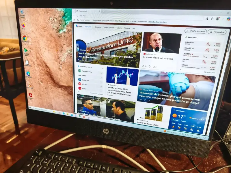 PC de escritorio HP con pantalla, all in one - 2