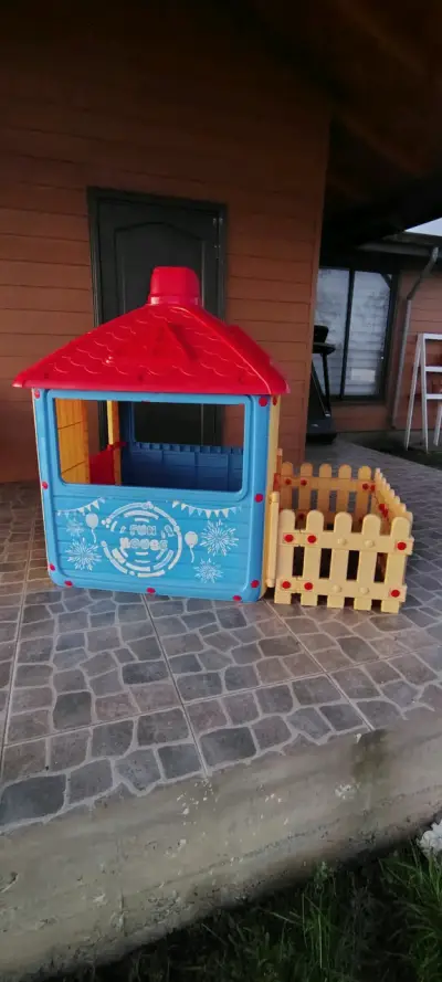 Casita infantil plástica multicolor - miniatura 3