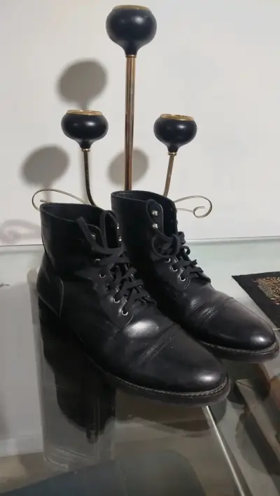 Botines negros de cuero - miniatura 1