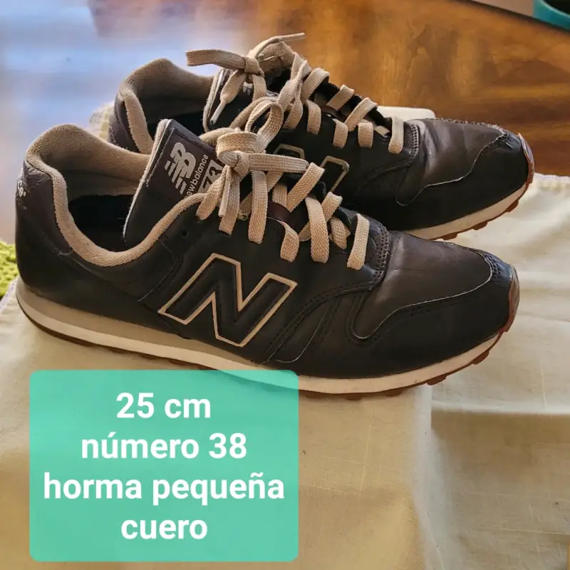 Zapatillas de cuero blancas talla 40 - 3