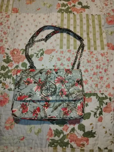 Cartera floral convertible Guess - miniatura 5