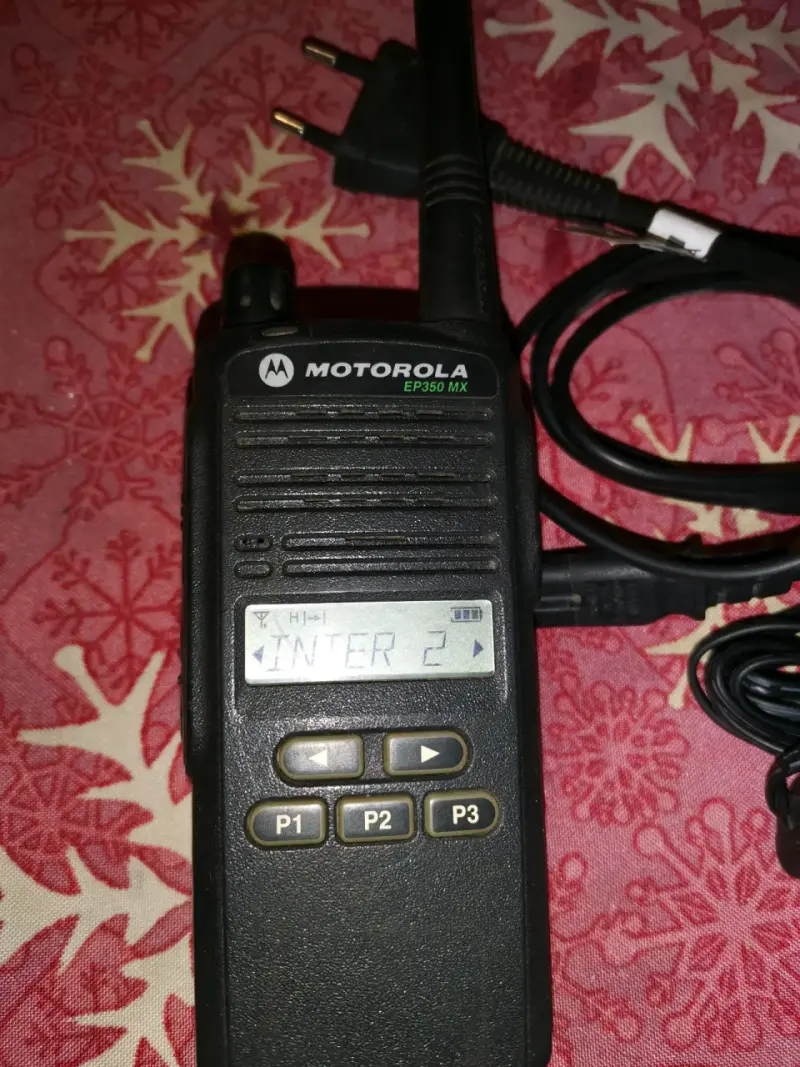Radio Motorola EP350 VHF profesional - 3