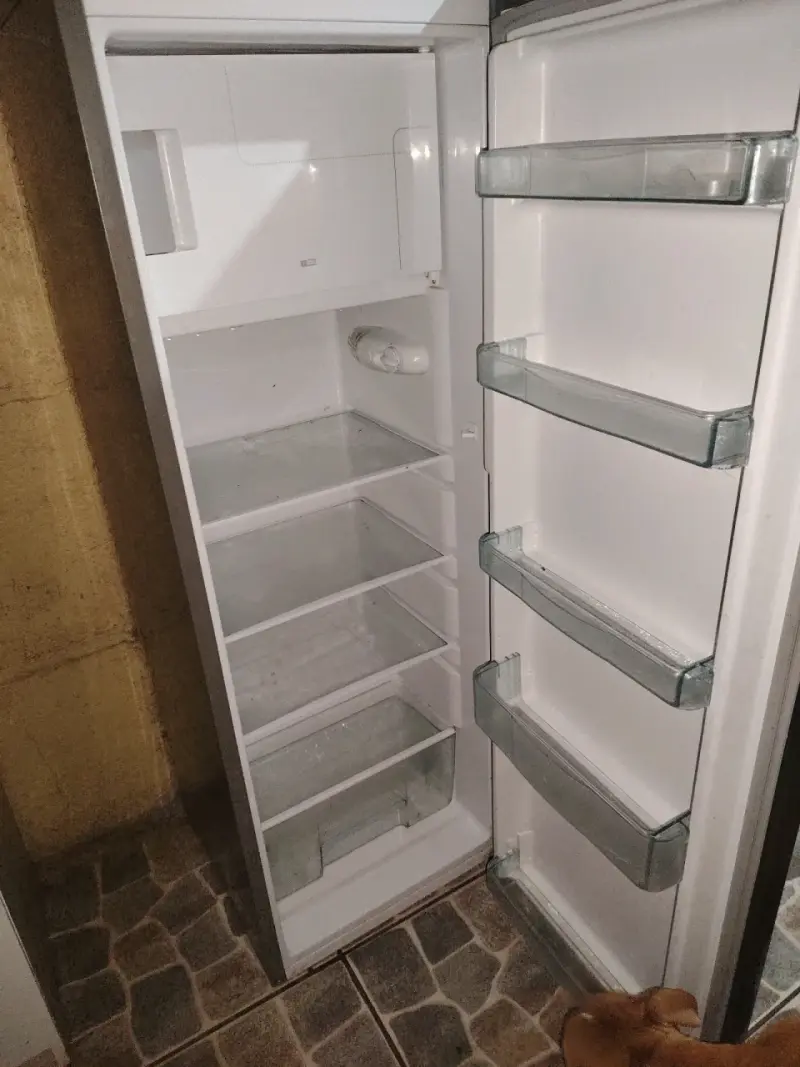 Refrigerador Mademsa A+ acero inoxidable - 2