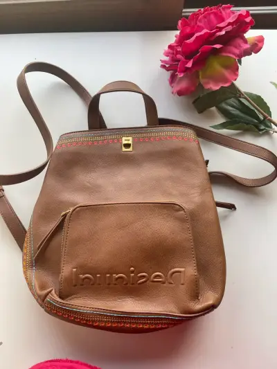 Mochila pequeña marrón Desigual - miniatura 1