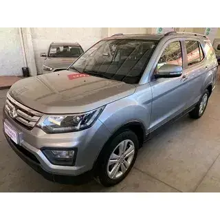 SUV gris changan cx70 en buen estado - miniatura 1
