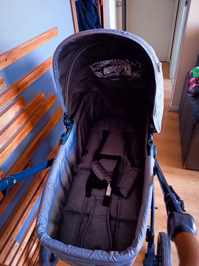 Coche Bebesit con silla para auto + moisés. - 6