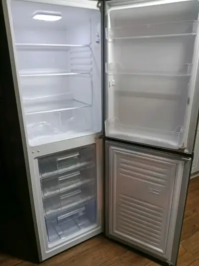 Refrigerador dos puertas en buen estado - miniatura 1