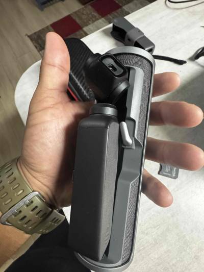 Cámara DJI Osmo Pocket con estuche - miniatura 2