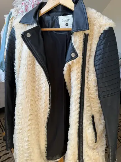 Chaqueta eco cuero - miniatura 1