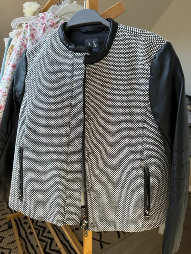 Chaqueta original Armani talla XS nueva - 2