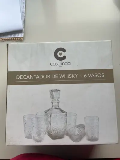 Set decantador whisky y 6 vasos - miniatura 1