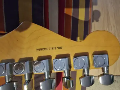 Fender Stratocaste american standard 2012 - miniatura 1