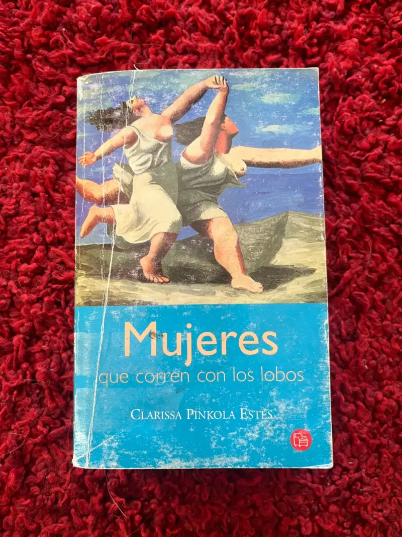 Libro Mujeres que corren con los lobos