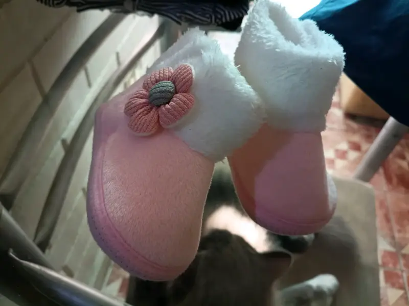 Pantuflas rosas para bebé