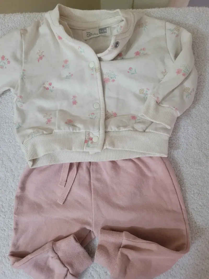 Conjunto bebé floral 3-6M