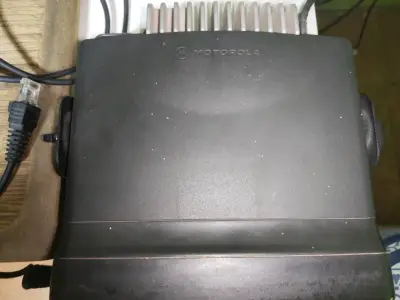 Radio Base Motorola PRO5100 - miniatura 2